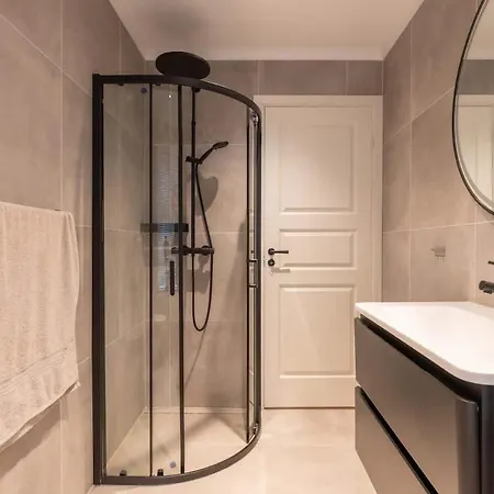 Appartement Dinbnb L 50 Meters To Bryggen L New 2023 L Sunny Backyard Bergen