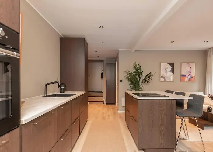 Dinbnb L 50 Meters To Bryggen L New 2023 L Sunny Backyard Μπέργκεν